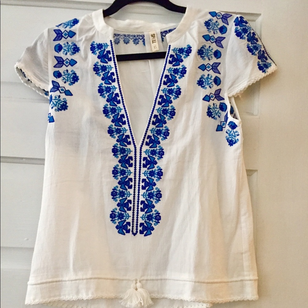 Santorini Embroidered Blouse
